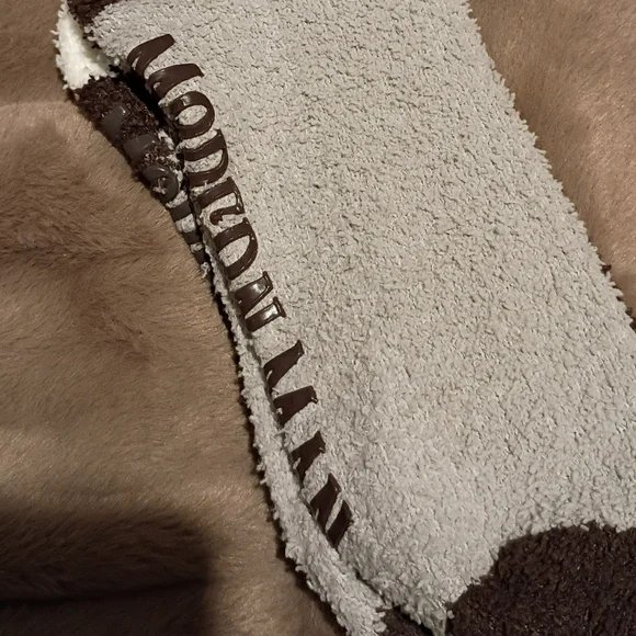 MODERN MAN NON-SKID BOTTOM SOCKS - Picture 3 of 4